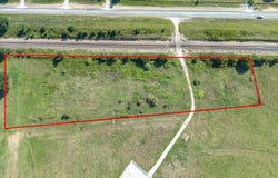 Highway 101, Bowie, TX 76230