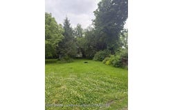 921 W Genesee Street, Lansing, MI 48915