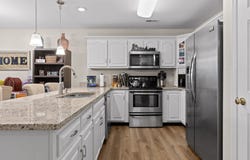 548 Flagstone Drive, Rossville, GA 30741