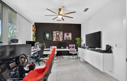 4021 NW 18th Way, Boca Raton, FL 33431