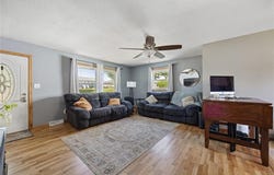 105 E Clark St, Hiawatha, IA 52233
