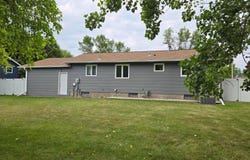 110 18th St NE, Devils Lake, ND 58301