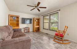 2016 Bradford Drive, Auburn, IN 46706-1052