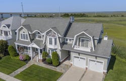 9 Seabreeze, Avalon Manor, NJ 08202