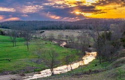 9783 Highway M, Plato, MO 65552