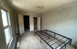 135-137 S 6TH ST, SHAMOKIN, PA 17872