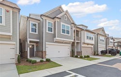 323 Hayden Circle, Woodstock, GA 30189