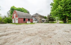 2311 E Glendora Road, Buchanan, MI 49107