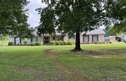 731 Al Hwy 36, Moulton, AL 35650
