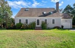 44 2nd Way, Barnstable, MA 02630