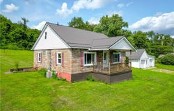 43818 Sherwood Road, Wellsville, OH 43968
