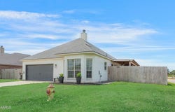 121 Windy Field Drive, Rayne, LA 70578
