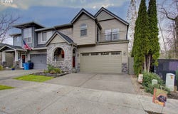 5717 NW 26TH AVE, Camas, WA 98607