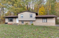 9416 Kieffer Road, Mantua, OH 44255