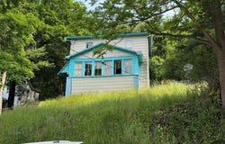 122 Oak Grove St, Oil City, PA 16301