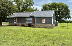 9588 County Rd 10, Sarcoxie, MO 64862
