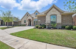 6902 Clayton Nicholas Court, Arlington, TX 76001