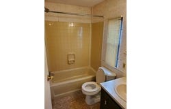 238 Hickory Circle, Elyria, OH 44035