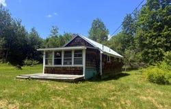 40 Carthage Road, Carthage, ME 04224