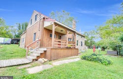 3390 MOUNTAIN Road, HAMBURG, PA 19526
