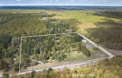4815 N Southside Rd, Manistique, MI 49854