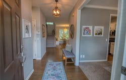 11441 King Lane, Overland Park, KS 66210