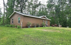 5227 Hyland Road SW, Motley, MN 56466