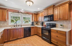 951 N Edgar Road, Mason, MI 48854