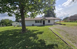 21282 County Road 295, Hermitage, MO 65668