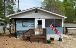 112 Looking Glass Trl, Bracey, VA 23919