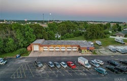 935 S Jefferson Avenue, Lebanon, MO 65536