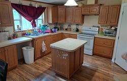 168 Maegan LN, Cedar Creek, TX 78612