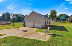 3354 Highway 11S, Athens, TN 37303