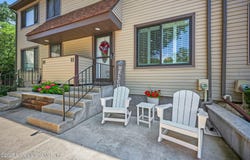 11 Bower Court, Staten Island, NY 10309