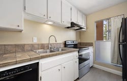 5700 Baltimore Dr, La Mesa, CA 91942