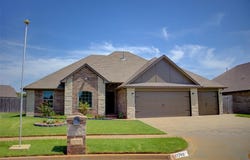 11749 SW 22nd Terrace, Yukon, OK 73099