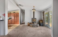 3287 Yolla Bolly Road, Igo, CA 96047