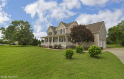 108 Phyllis Court, Moyock, NC 27958
