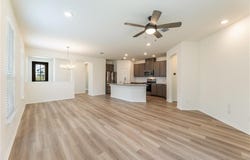 125 Drifter Ln, Jarrell, TX 76537