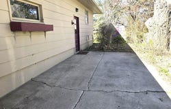 305 W 9th St, Miller, SD 57362