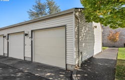 16354 SW 130TH Ter, Tigard, OR 97224