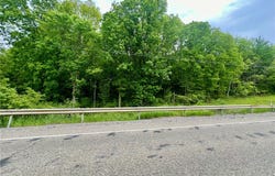 953 Perry Hwy, Muddy Creek Twp, PA 16037