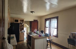 3830 N 18th St, Milwaukee, WI 53206