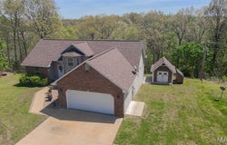 20300 Harlequin Lane, Dixon, MO 65459
