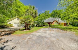 241 Timbergate Lane, Rincon, GA 31326