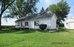 1465 SNAGGY RIDGE Road, Tipton, IA 52772