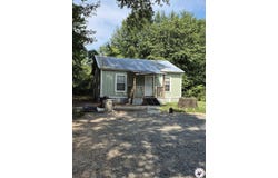 2 Somervell, Hooks, TX 75561