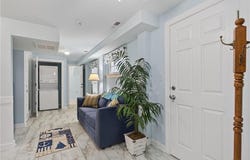 206 E Palmetto Street, Kill Devil Hills, NC 27948