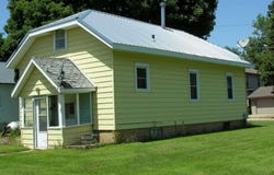3206 2nd Street, Colwell, IA 50616