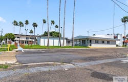 2072 E CORDOBA, MERCEDES, TX 78570